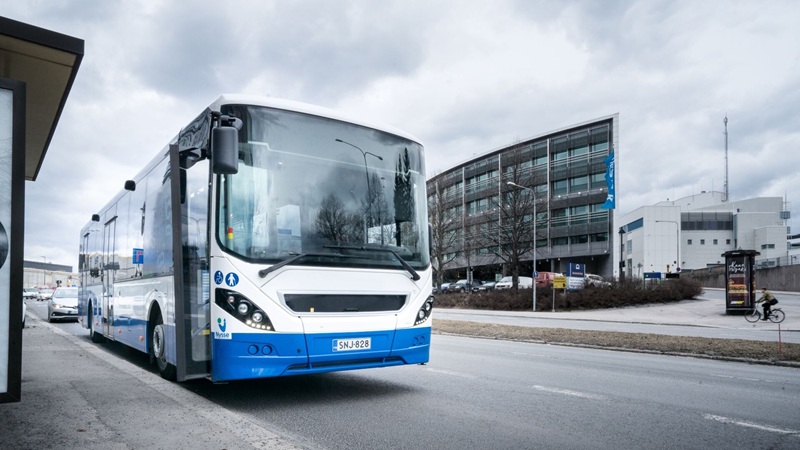 Вы сейчас просматриваете Nokian Tyres представила новые автобусные шины Hakka City Bus