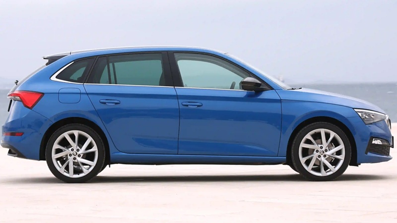 Вы сейчас просматриваете В заводскую комплектацию Skoda Scala вошли шины Kumho Ecsta HS51