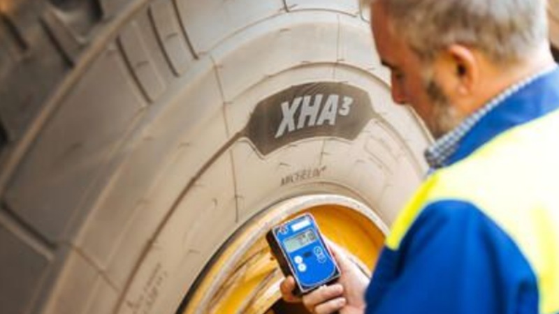 Вы сейчас просматриваете Michelin XHA3 упростит контроль давления на строительной технике